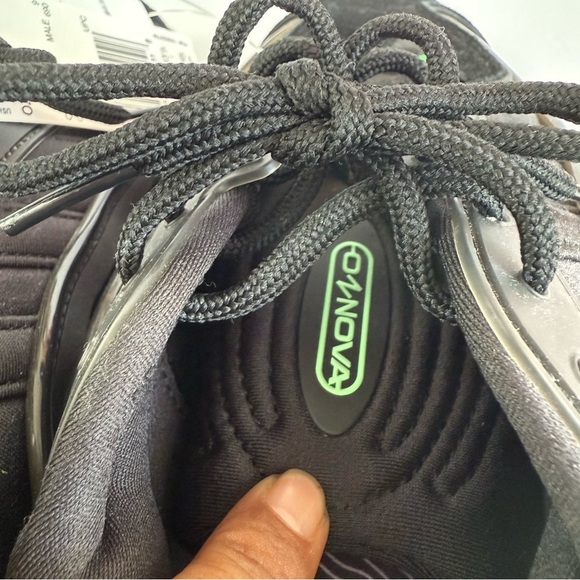 adidas Oznova Core Black Carbon Sneakers Adiplus Cushioning Men’s Size 9 main image 8